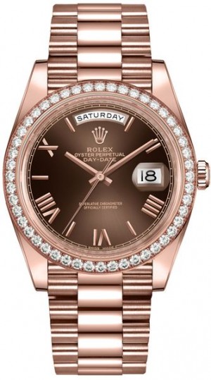 Rolex Day-Date 40 Chocolate Dial Diamond Bezel Orologio da uomo 228345RBR