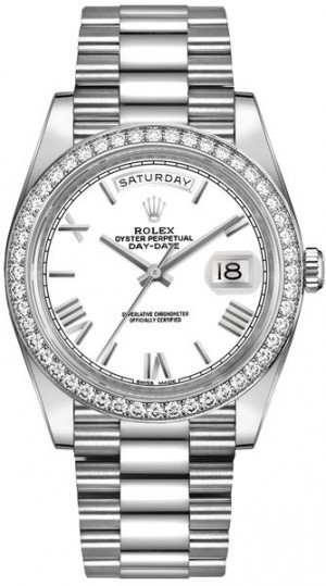 Rolex Day-Date 40 White Dial Diamonds Orologio da uomo 228349RBR