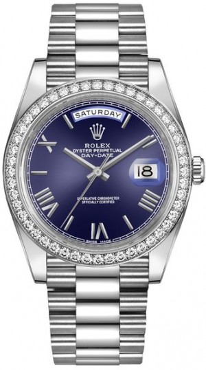 Rolex Day-Date 40 White Gold Diamond Bezel Orologio da uomo 228349RBR