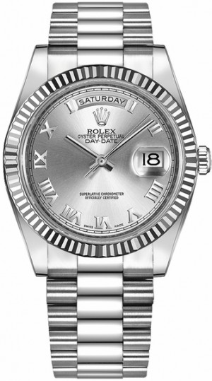 Rolex Day-Date 41 Argento Quadrante Romano Romano Numerico Orologio d'oro da uomo 218239